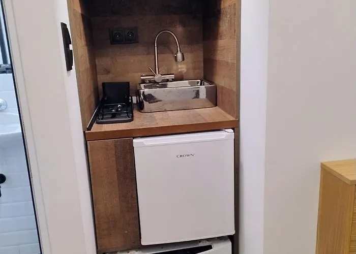 Tiny In Center דירה *