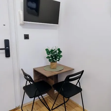 Apartament Tiny In Center *