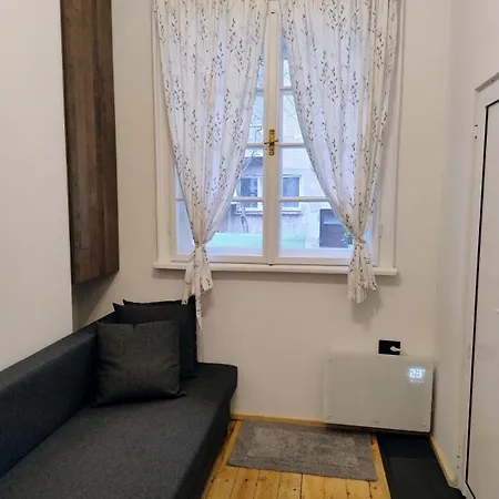 Tiny In Center Apartament Sofia